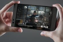 با این گوشی انگار در سینما فیلم می&zwnj;بینید