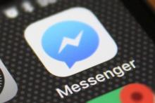 فیس بوک چت‌های صوتی کاربران را رونویسی کرد!