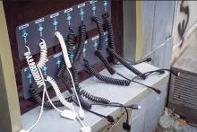 هشدار FBI نسبت به سرقت اطلاعات در ایستگاه‌های عمومی شارژ تلفن همراه