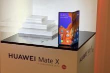 گوشی هواوی بدون اپلیکیشن‌های گوگل عرضه شد