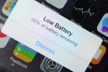 شکایت از کاهش عمر باتری گوشی‌های آیفون بعد از رونمایی آیفون‌های جدید