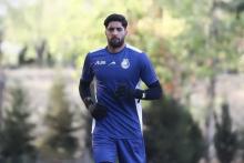 گلر استقلال: بگویند برو، می‌روم!