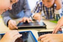 در موضوع صیانت از حقوق کودکان و نوجوانان در کشور با تأخیر ورود مواجه&zwnj;ایم