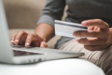 انجام تراکنش‌های بانکی از ابتدای دی‌ماه صرفا با رمز دوم پویا امکان‌پذیر است