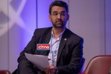 فیلم/ بازانتشار سخنرانی ضداستکباری آذری جهرمی در اجلاس سران جامعه اطلاعاتی ژنو: نباید اجازه دهیم برخی کشورها توسعه‌ی تکنولو‌ژی را ابزاری برای تمرین قدرت در مقابل دیگران بهره برند