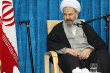 صهیونیست‌ها، استکبار و شیطان بزرگ، تمام ارتباطات بین‌المللی را در اختیار گرفته‌اند