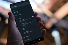 ایرادات موجود در حالت تاریک واتس‌اپ