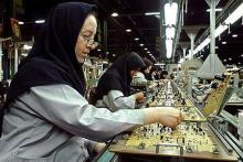 بازنشستگی کارمندان زن با ۲۰ سال سابقه و بدون محدودیت سنی