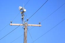 ارائه‌ی اینترنت فوق سریع با دکل برق!