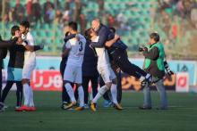 استقلال حریف ذوب‌آهن نشد