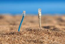 گرمایش زمین خطری برای زیرساختهای اینترنت در جهان