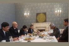 دیدارهای دو جانبه مدیرعامل شرکت ارتباطات زیرساخت با اعضای حاضر در اکو 