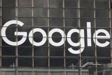 گوگل تسلیم رقیبان کوچک خود شد