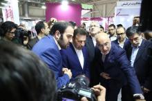 بازدید وزیر ارتباطات از سالن رایتل در نمایشگاه الکامپ 2017