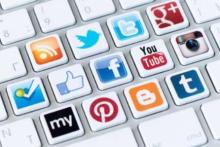 اعتیاد به دنیای مجازی را جدی بگیریم