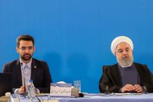 فیلم/ گزارش وزیر ارتباطات به رئیس جمهور پیرامون دستاوردهای دولت تدبیر و امید در توسعه‌ی زیرساخت‌های شبکه‌ای و ارتباطی روستاها