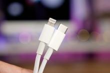 در جعبه آیفون‌های بعدی کابل شارژ USB-C خواهد بود