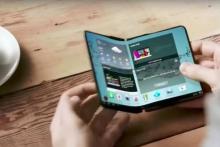 گوشی تاشوی دو نمایشگره سامسونگ ماه آینده رونمایی خواهد شد