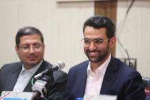 آذری جهرمی: شبکه&zwnj;های اجتماعی بزرگترین ظرفیت در توسعه&zwnj;ی گردشگری است