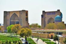 ازبکستان به گردشگرانی که مبتلا به کرونا شوند ۳ هزار دلار پرداخت می‌کند