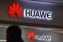 هوآوی علیه تحریم آمریکا سیستم عامل اختصاصی می‌سازد