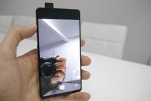 تولید گوشی با نمایشگر کاملا فراگیر و دوربین کشویی