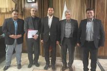 اعضاء هیأت مدیرۀ کانون دفاتر پیشخوان با رئیس رگولاتوری دیدار کردند