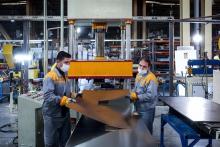 اثر قطعی برق در کاهش پنج درصدی تولید و فروش شرکت‌های بورسی