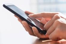 رابطه لمس تلفن همراه و فاش شدن شخصیت 