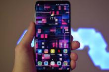 ال‌جی از پس تولید پنل‌های اولد آیفون بر می‌آید؟