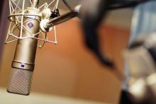 برگزاری هفدهمین دوره گویندگی  و اجرا در رادیو و تلویزیون 