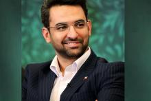 آذری جهرمی: سامانه گمرک برای ثبت تلفن همراه تا ساعاتی دیگر خدمت&zwnj;رسانی را از سر خواهد گرفت