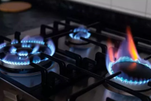 شهر آکسفورد استفاده از اجاق‌های گازی را در منازل جدید ممنوع می‌کند 