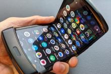 موتورولا ریزر؛ گوشی تاشو به سبک دوران قدیم