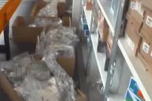 رییس شعبه ۶۲ سازمان تعزیرات حکومتی: دیجی کالا حق عرضه و فروش ماسک را نداشته است؛ این حجم از ماسک‌های کشف شده، مصداق احتکار و عرضه‌ی خارج از شبکه است/دیجی‌کالا: از فروش این ماسک‌ها هیچ انتفاع مالی نداشتیم