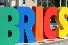 طراحی دلار دیجیتال؛ رویکرد آمریکا برای مقابله با سامانه پرداخت بریکس