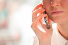 همراه اول تماس ۶۰ هزار مراقب سلامت و بهورز با خانوارهای ایرانی را رایگان کرد