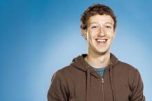 عذرخواهی نمایشی زاکربرگ از آسیب‌دیدگان عملکرد فیس‌بوک