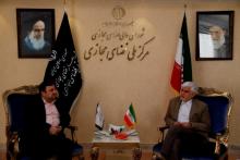 امضای تفاهم‌نامه‌ی دکتر فیروزآبادی و دکتر عارف در حوزه‌ی فضای مجازی