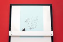 تخته وایت برد روباتیک اتوماتیک پیام می&zwnj;نویسد