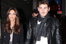 ازدواج مخفیانه‌ی فوتبالیست معروف با خانم خبرنگار! (+عکس)