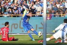 از کریمی و دایی تا وریا و بیرانوند؛ ستارگان فوتبال ایران چه اشخاصی را "فالو" کرده‌اند؟