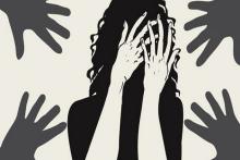 انتشار فیلم آزار گروهی شش مرد به دختر 15 ساله/ تماشاچیان به پلیس زنگ نزدند