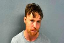 آزار شیطانی دختر 12 ساله به خاطر موبایل