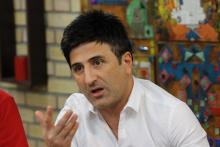 کریمی در اندازه‌ای نیست که استقلال بخواهد نازش را بکشد