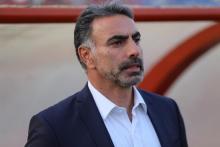 خبر فوری: پیشکسوتان استقلال زیرآب محمود فکری را در وزارت ورزش زدند!