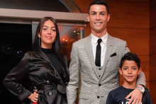 رونالدو به پسرش: خبری از تلفن‌همراه نیست