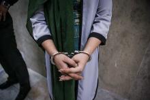 هفت‌تیرکشی زن جوان و سرقت سکه و دلار از شوهر نگون‌بخت