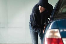 شگرد عجیب مرد شیاد برای اغفال زنان راننده