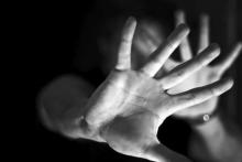 اقدام شیطانی دو مرد با دختر 19 ساله در مسیر آرایشگاه